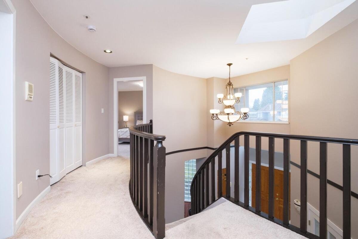 Spacious 4Br W Ensuites Mins To Downtown Yvr Ubc Vancouver Luaran gambar