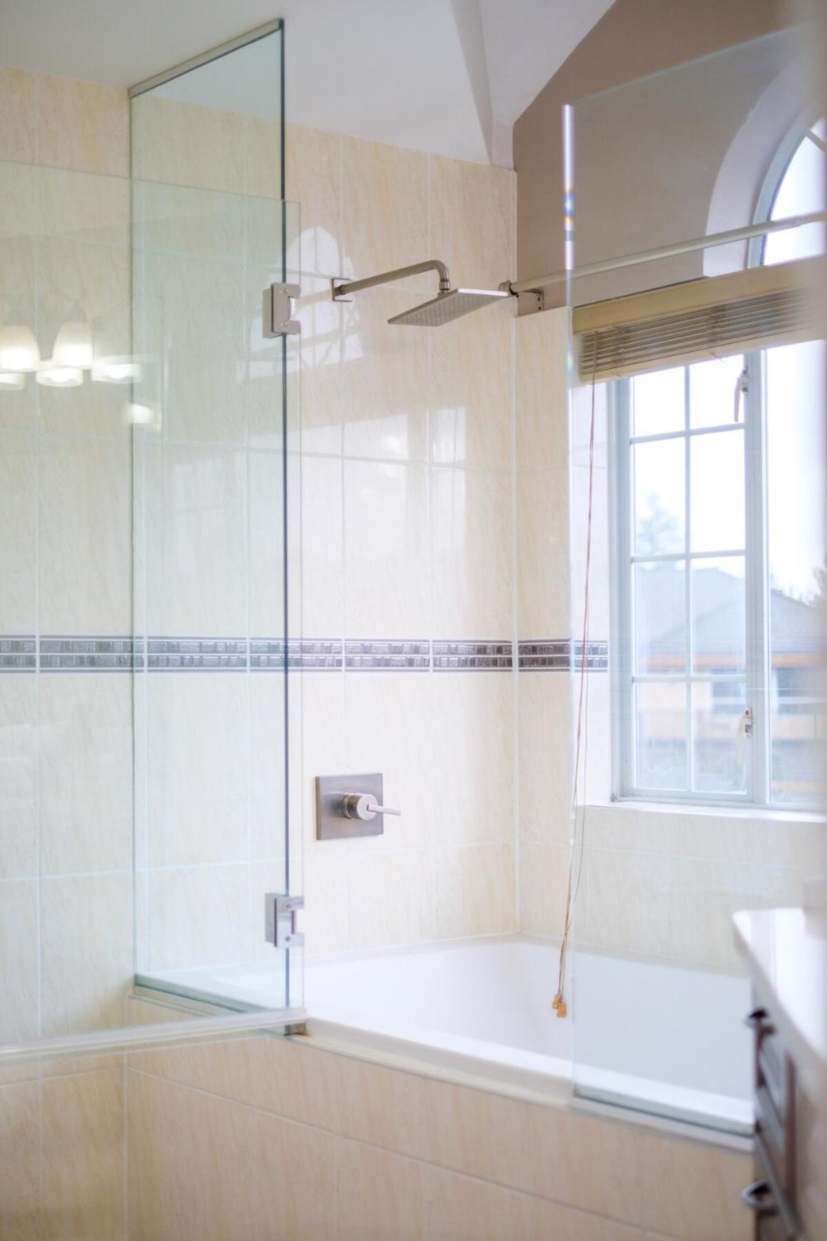 Spacious 4Br W Ensuites Mins To Downtown Yvr Ubc Vancouver Luaran gambar
