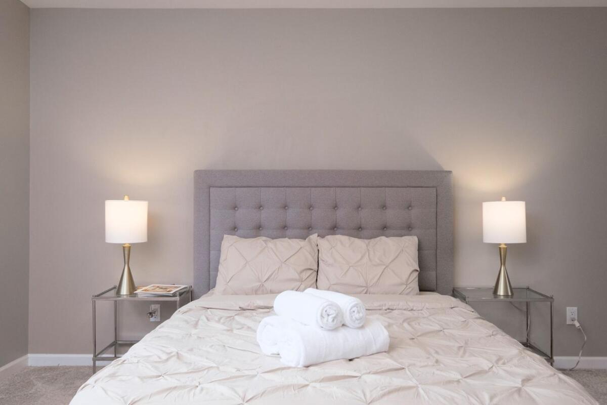 Spacious 4Br W Ensuites Mins To Downtown Yvr Ubc Vancouver Luaran gambar